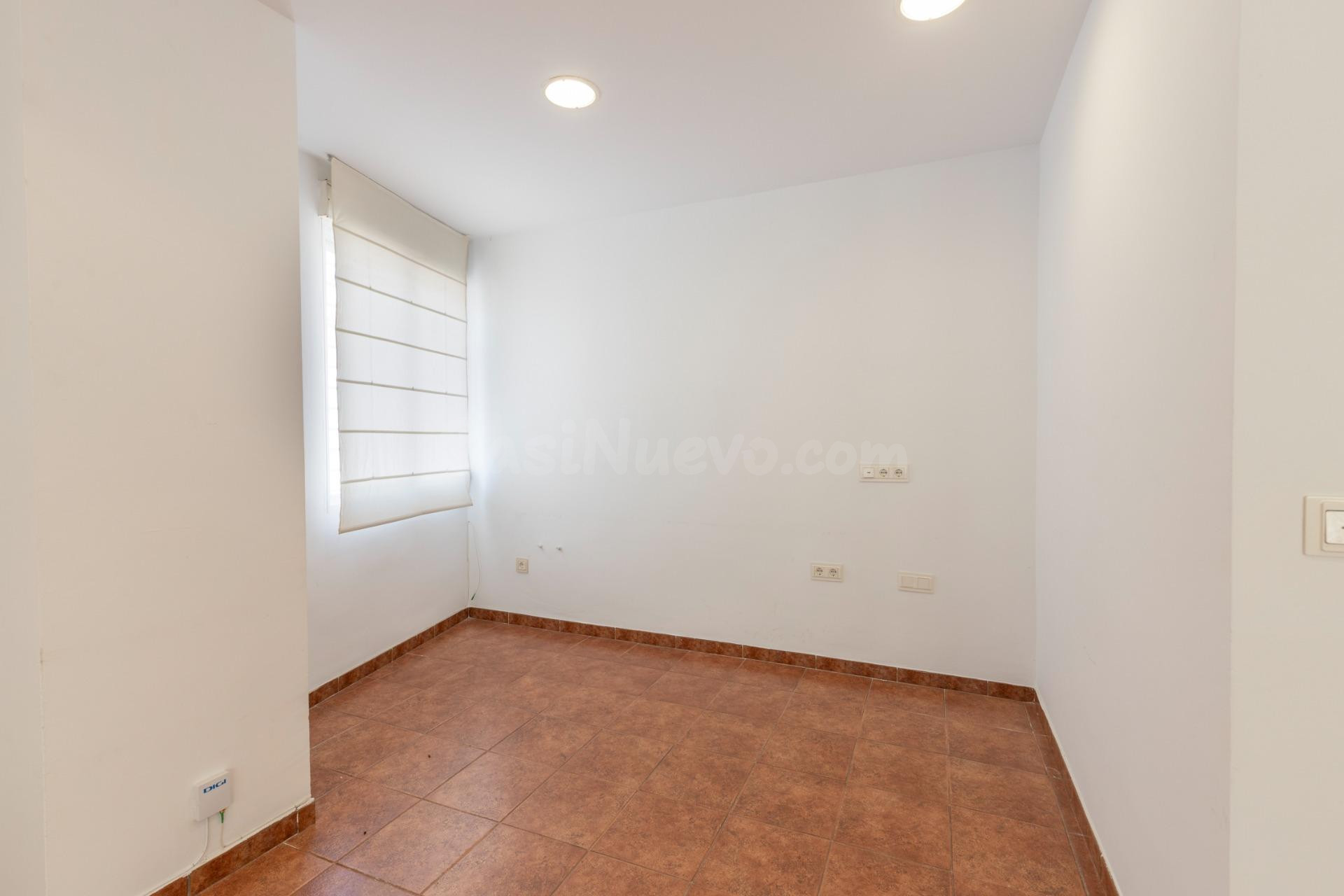 FANTÁSTICO TRÍPLEX EN CÁJAR: UNA VIVIENDA LLEVA DE AMPLITUD  - foto 5