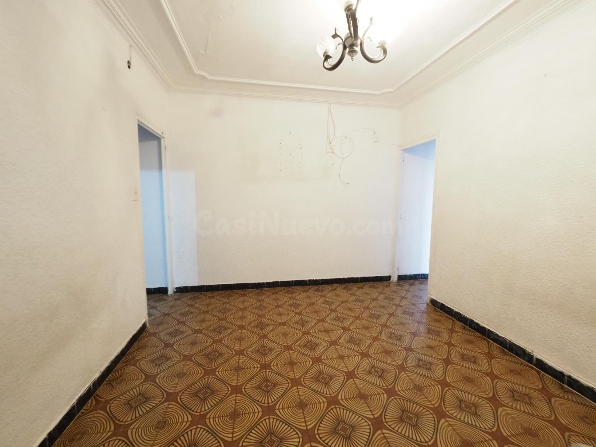 SE VENDE PISO EN RUBÍ, ZONA MERCAT - foto 3