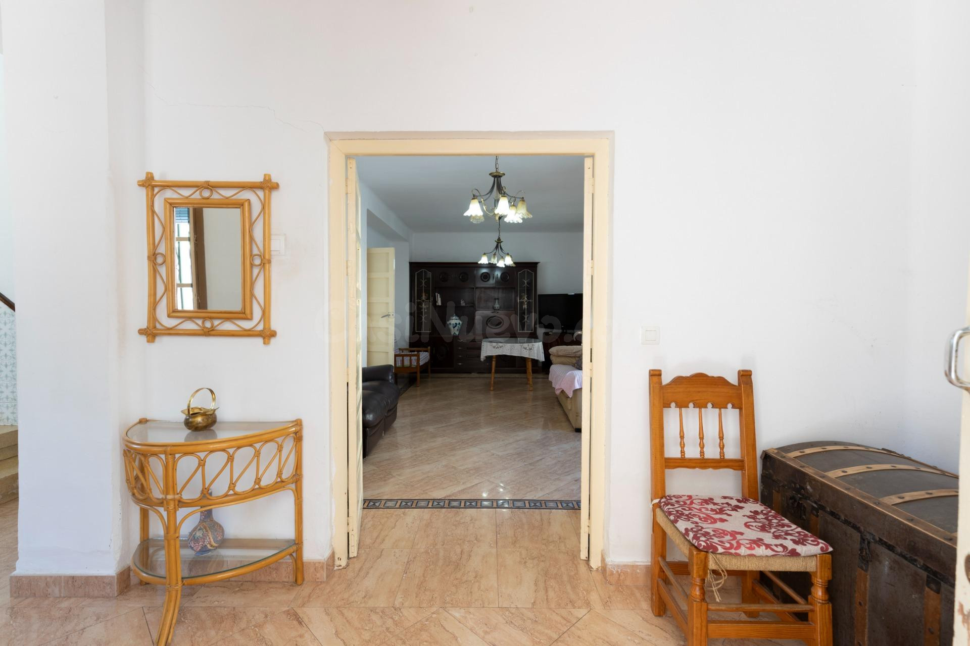 Casa con gran solar - foto 2