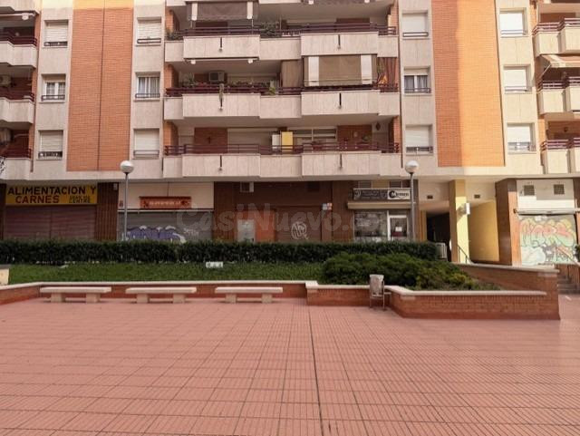 Local comercial 145m2 en Hospitalet de Llobregat - Oportunid