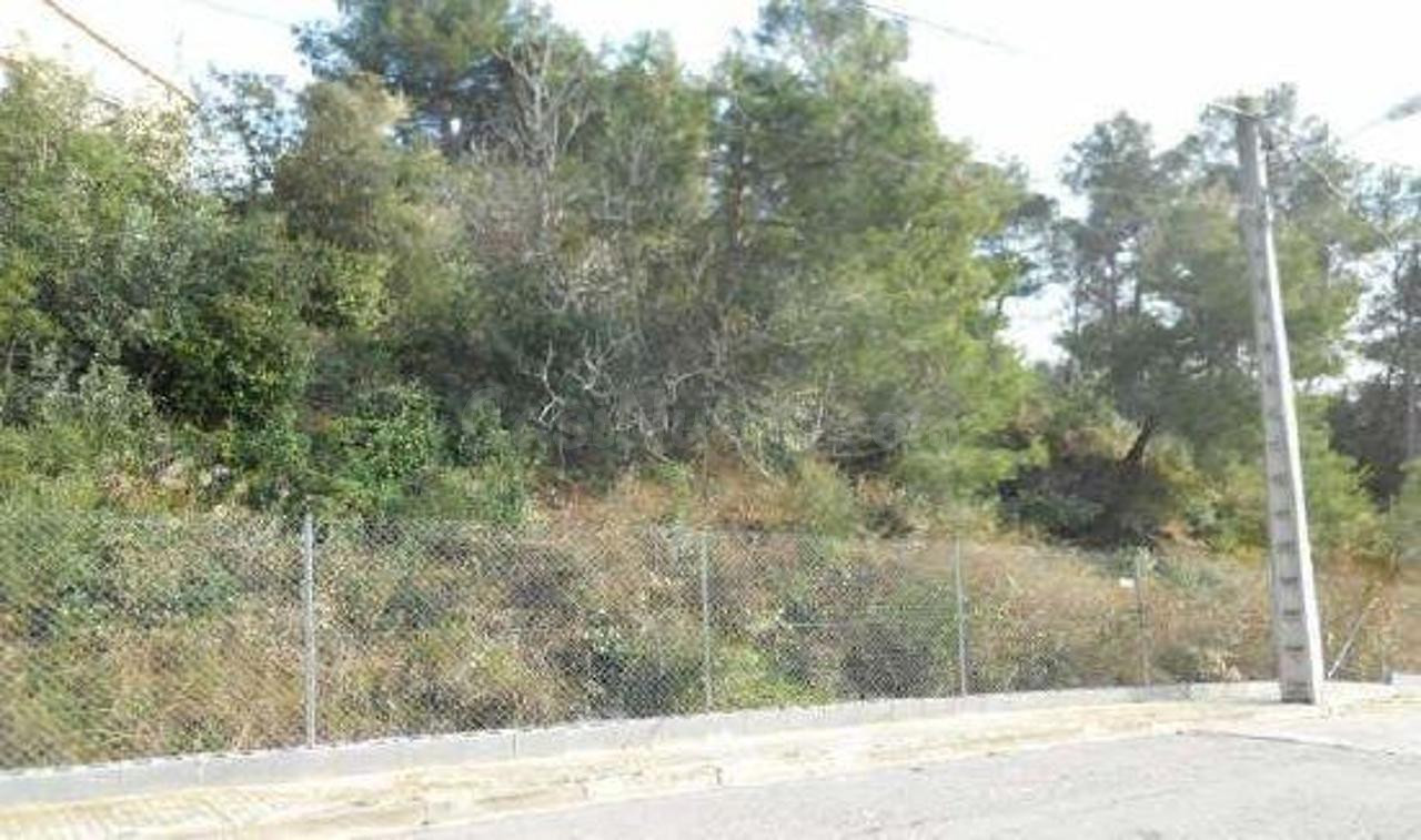 SE VENDEN TERRENOS URBANOS EN TERRASSA, ZONA CAN PALET DE VI