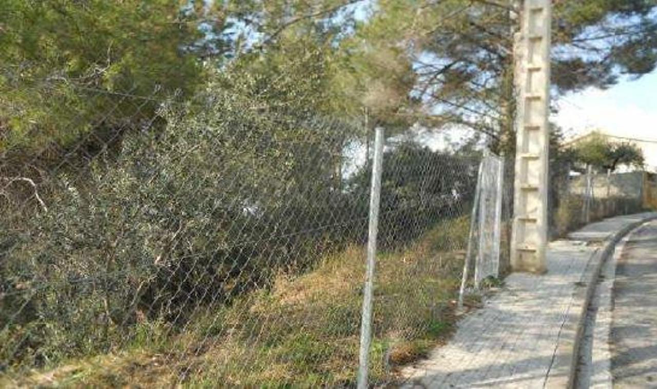 SE VENDEN TERRENOS URBANOS EN TERRASSA, ZONA CAN PALET DE VI - foto 2