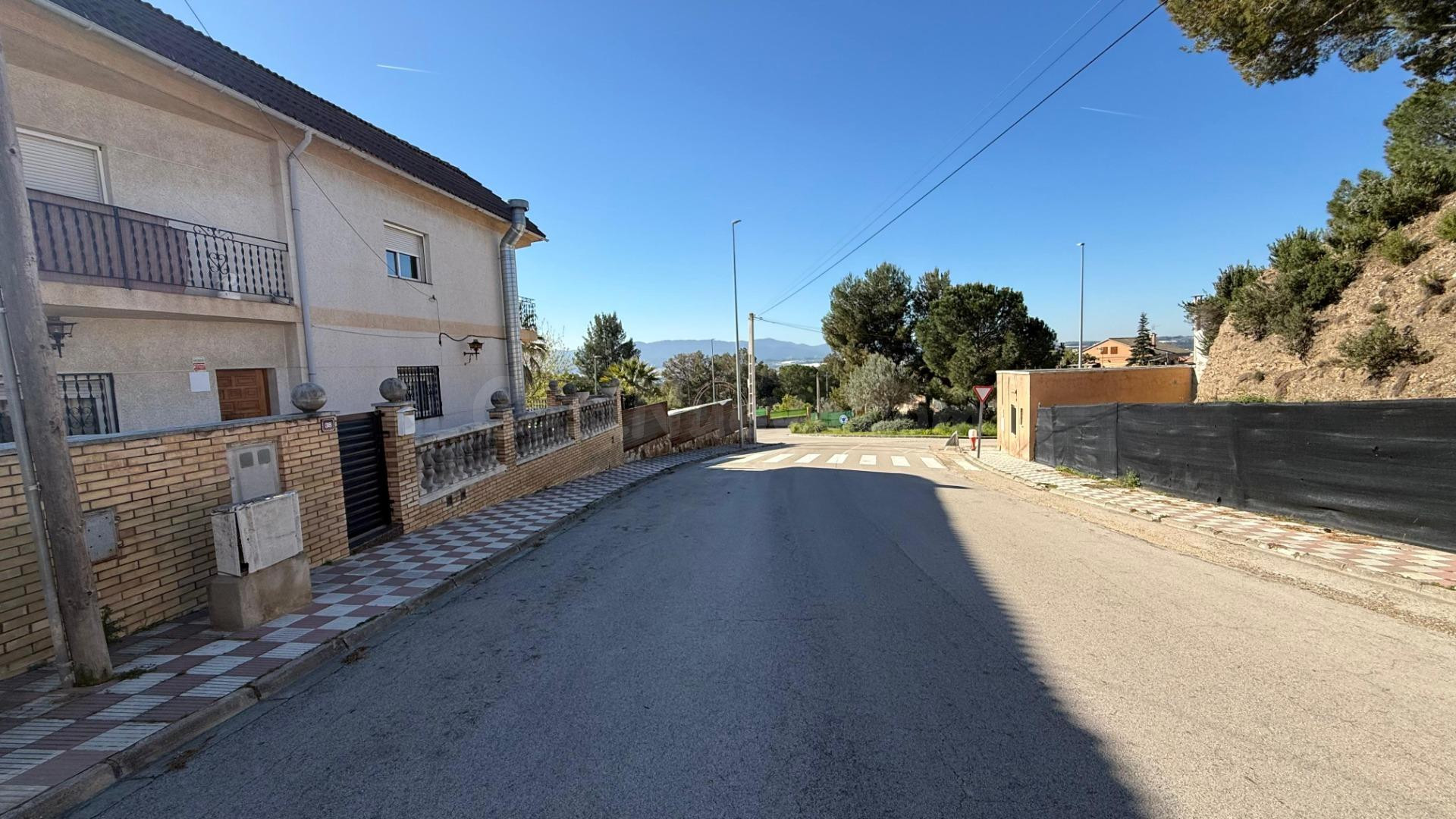 ¡Oportunidad para inversores! Inmueble Sin Posesión - foto 5