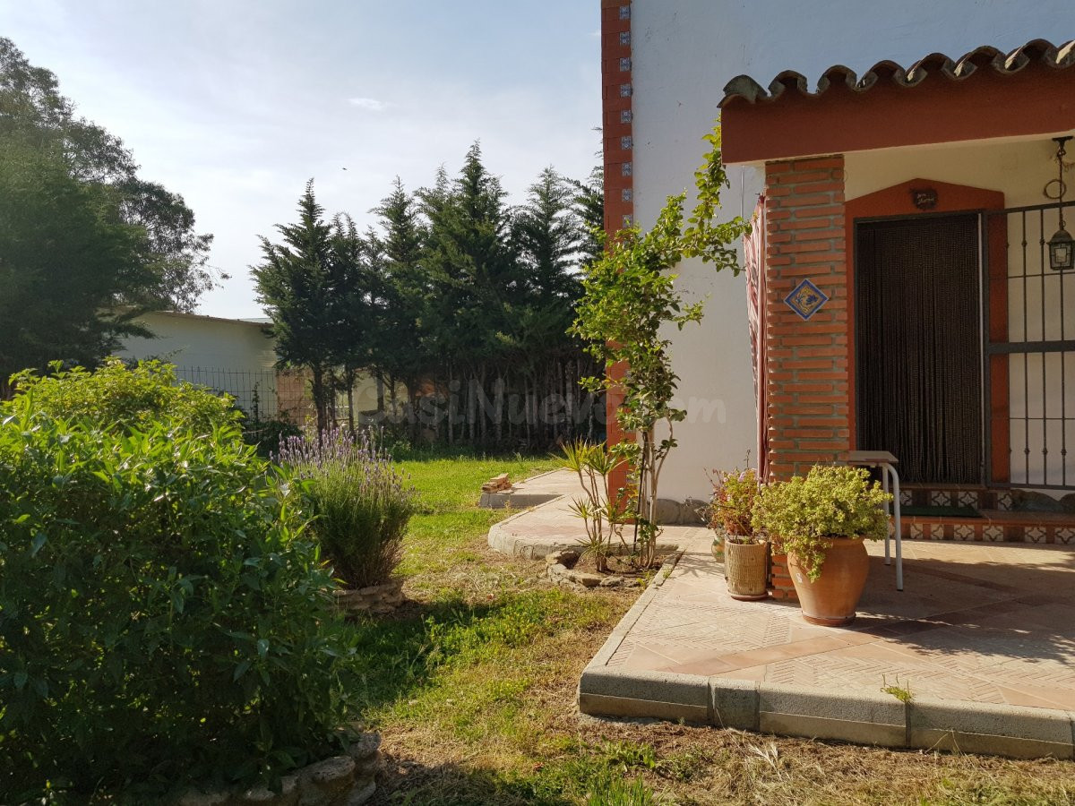 ALQUILER CHALET EN ZONA RURAL - foto 2