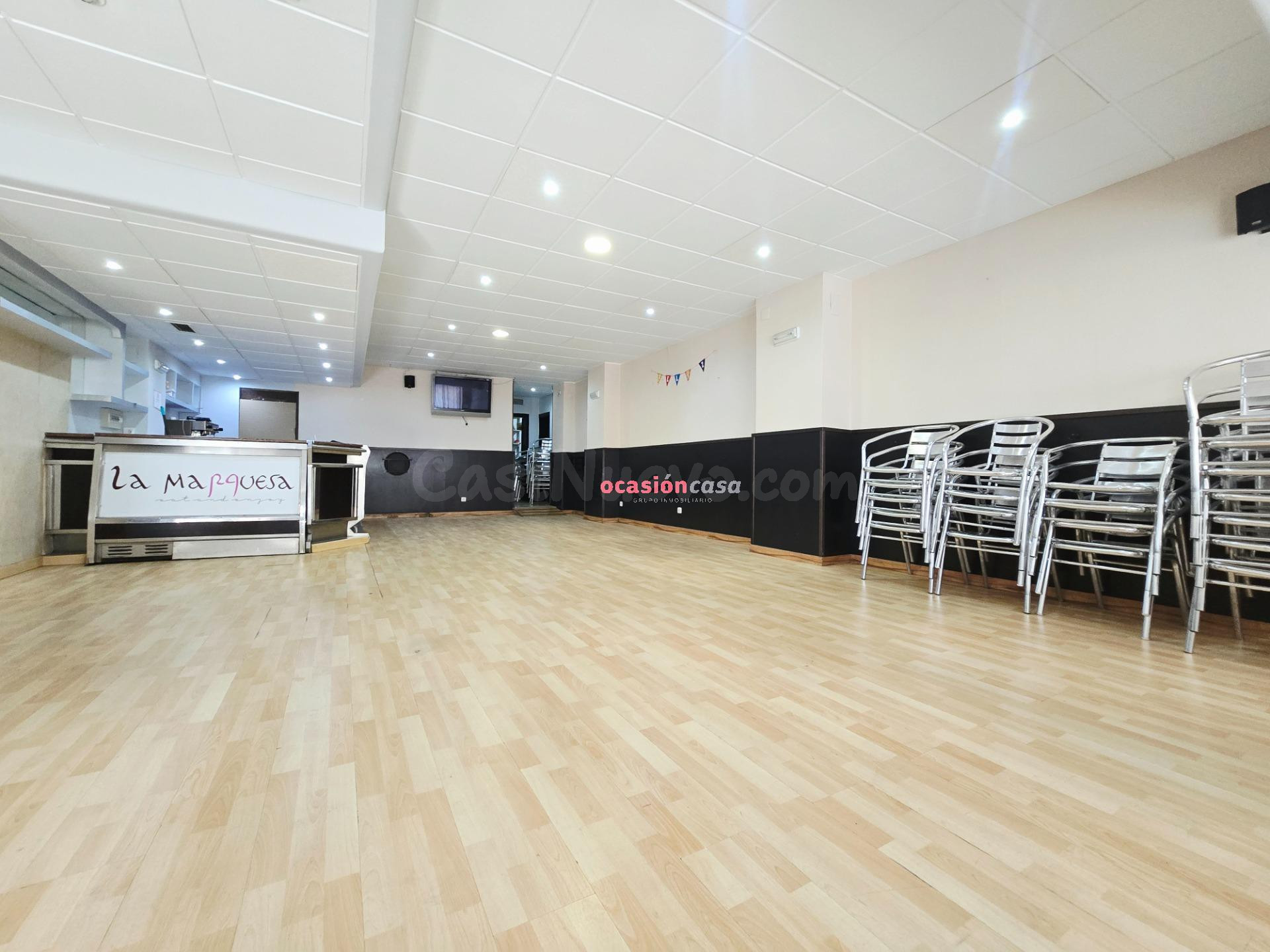 SE VENDE LOCAL COMERCIAL