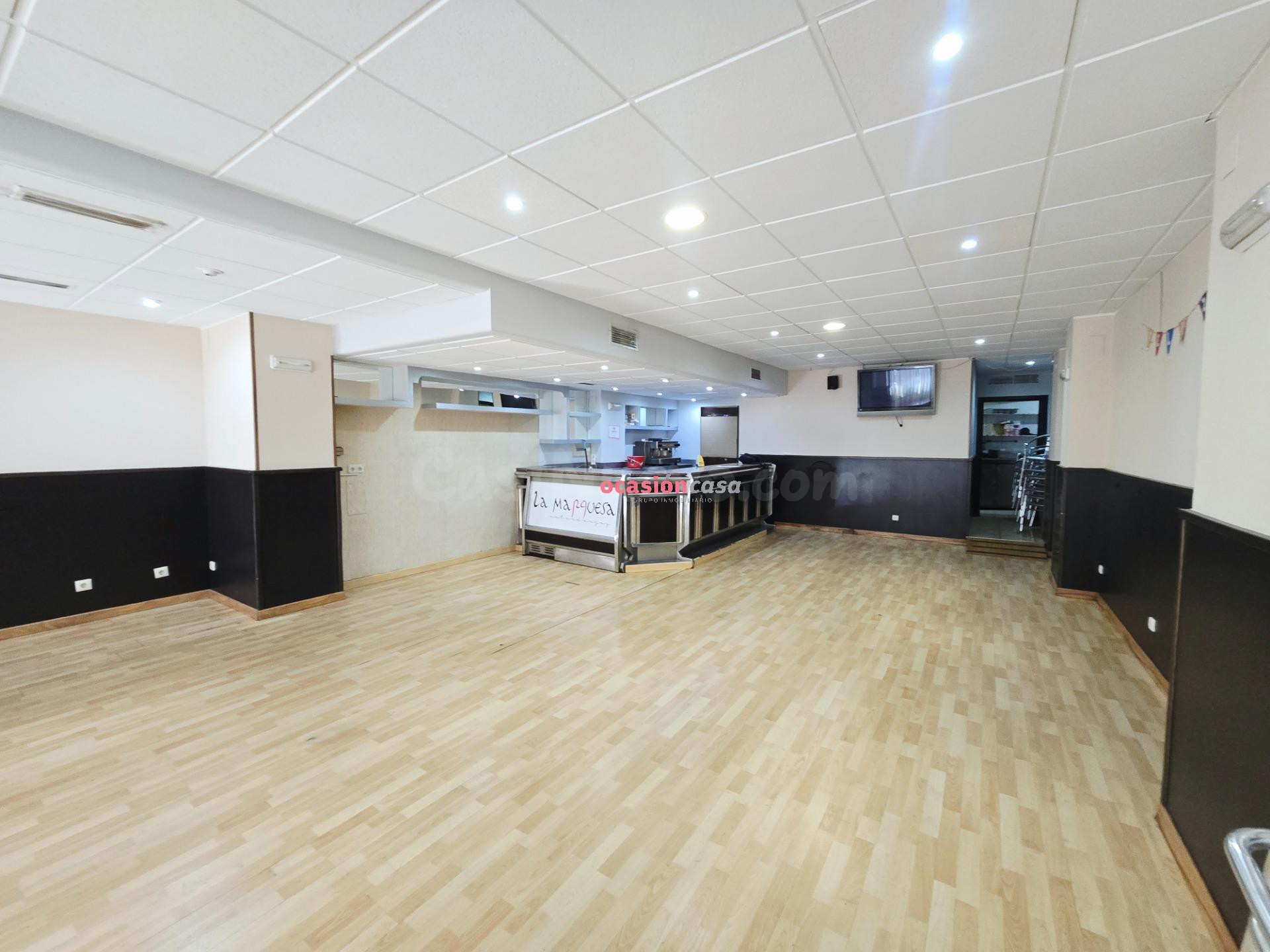 SE VENDE LOCAL COMERCIAL - foto 2