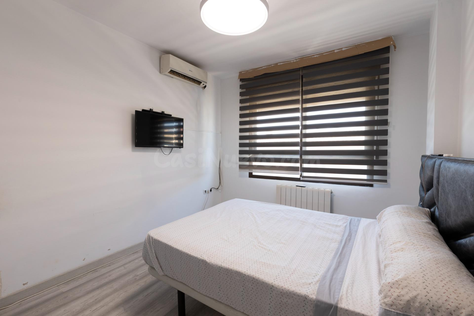 ¡Vive en La Joya! Amplia casa adosada con piscina privada en - foto 5