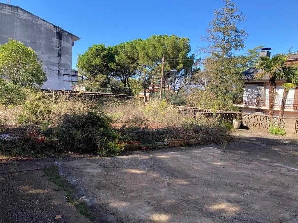 SE VENDE TERRENO URBANO EN NAVARCLES