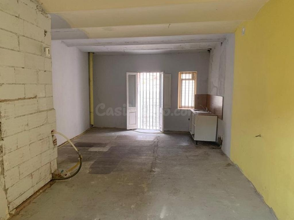 SE VENDE PISO EN MONISTROL DE MONTSERRAT - foto 2