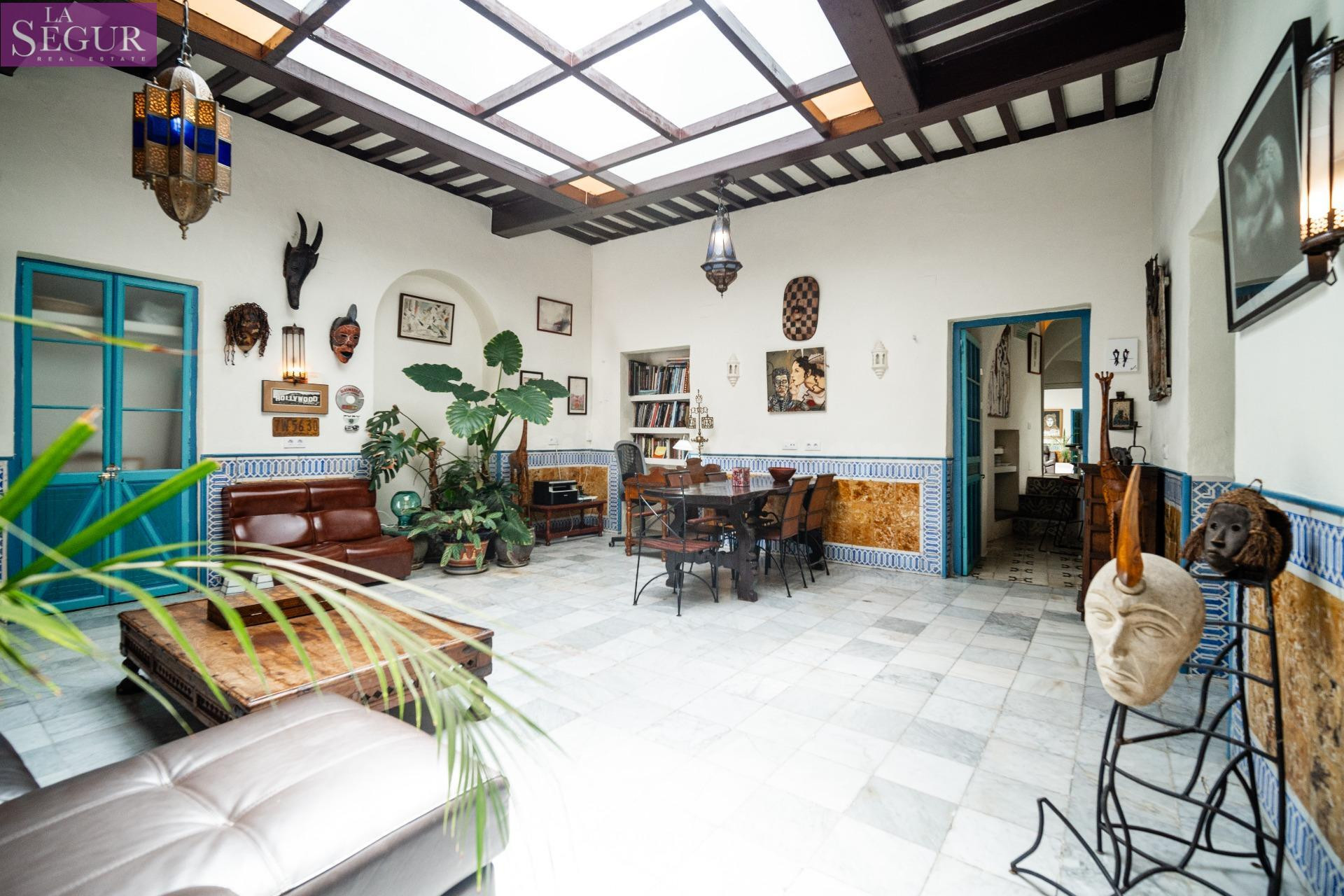 Apartamento con encanto en planta baja en Casco Antiguo - foto 4