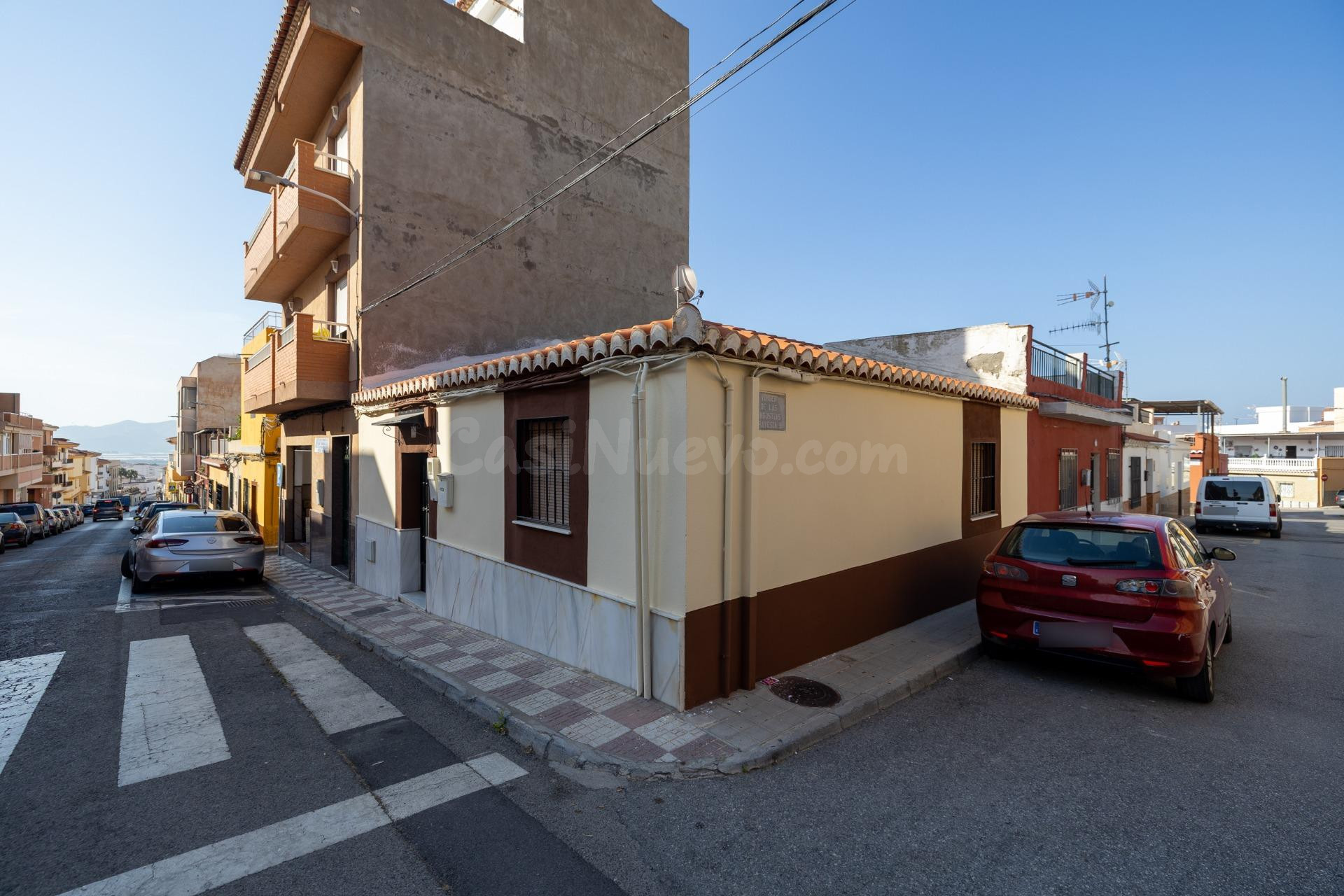 Casa independiente en Motril de dos dormitorios - foto 5