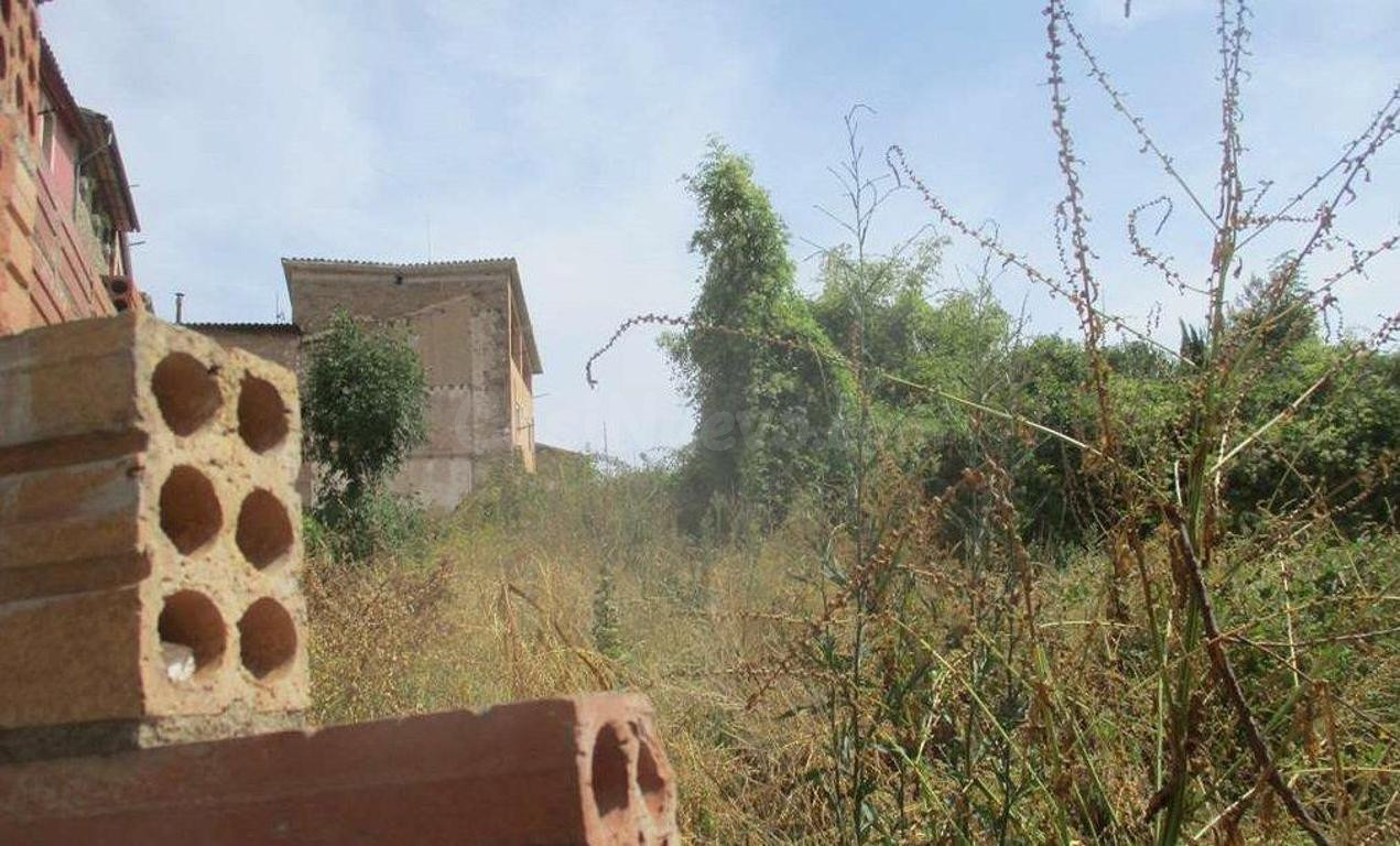 SE VENDE TERRENO URBANO EN BERGA - foto 4