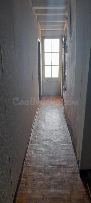SE VENDE PISO EN BERGA - foto 4