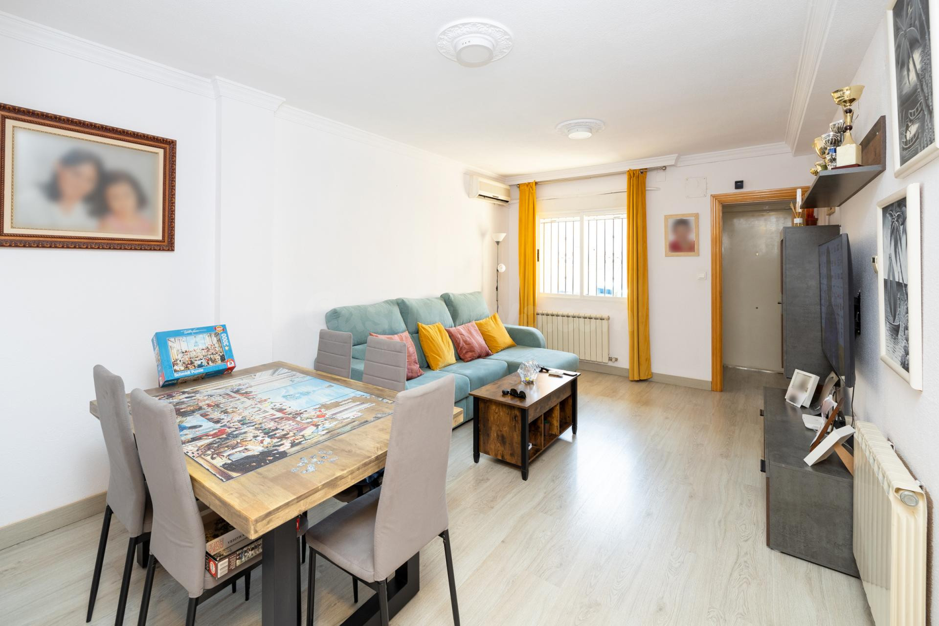 AMPLIA Y PRECIOSA CASA LISTA PARA ENTRAR A VIVIR!! - foto 3