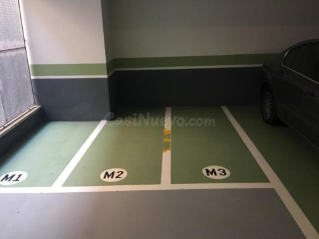 SE VENDE PLAZA DE APARCAMIENTO PARA MOTO EN MANRESA - foto 3