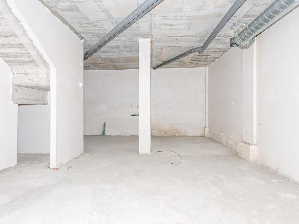 SE VENDE LOCAL COMERCIAL EN MANRESA - foto 3