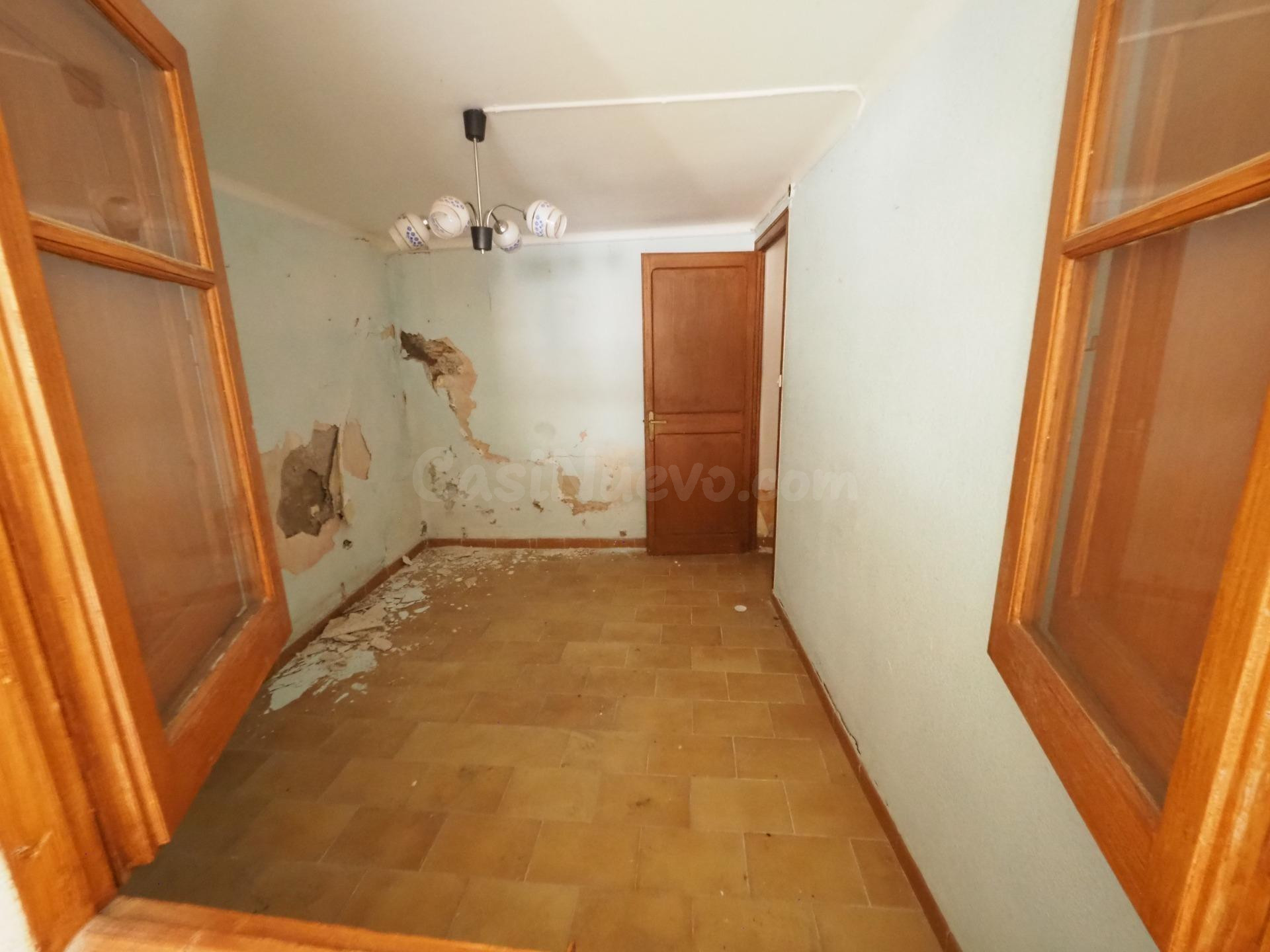 SE VENDE CASA EN GIRONELLA - foto 5