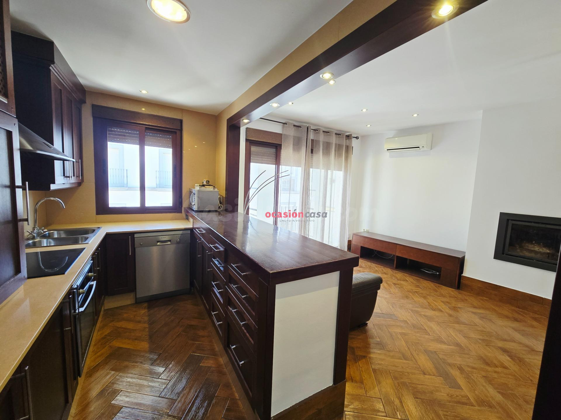 PISO EN VENTA EN LA CALLE MAYOR DE POZOBLANCO