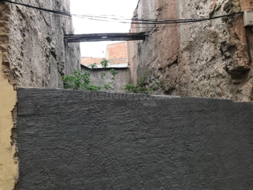 SE VENDE TERRENO URBANO EN MANRESA - foto 2