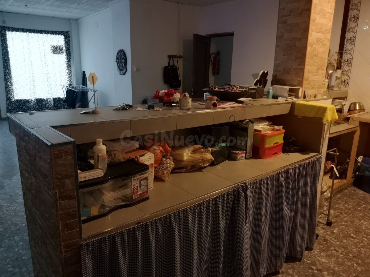 LOCAL COMERCIAL CONVERTIDO EN VIVIENDA - foto 3