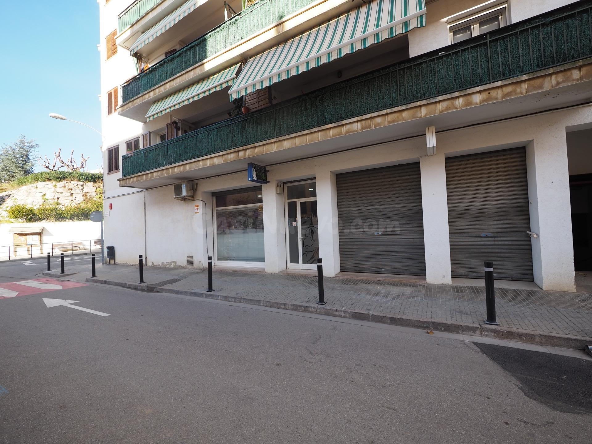 SE VENDE LOCAL COMERCIAL EN SANT CEBRIA DE VALLALTA