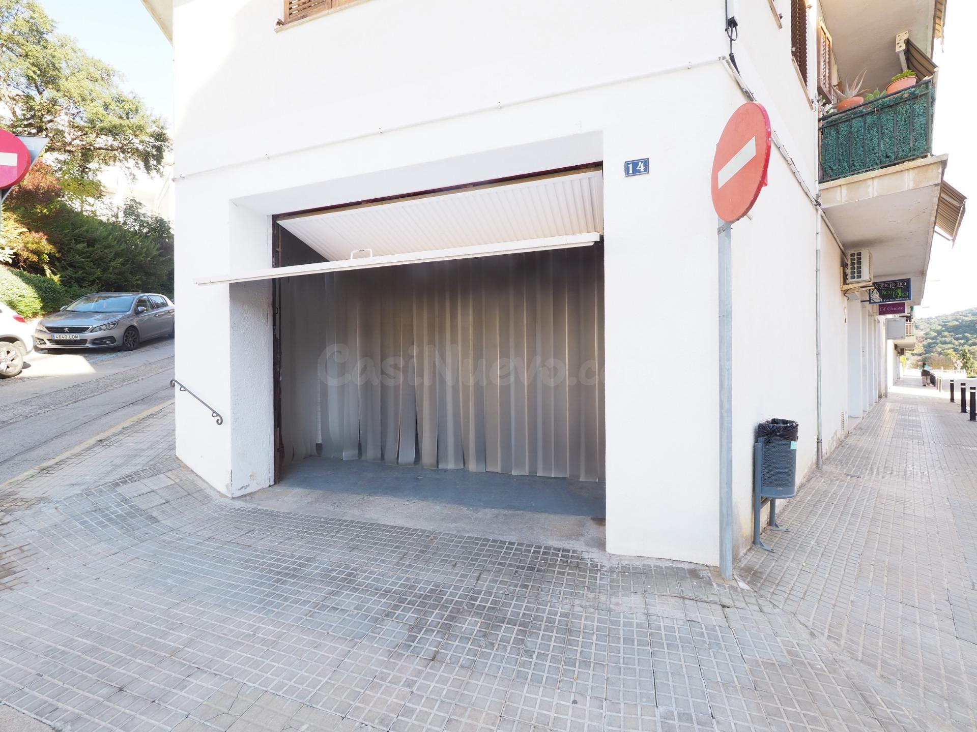 SE VENDE LOCAL COMERCIAL EN SANT CEBRIA DE VALLALTA - foto 4