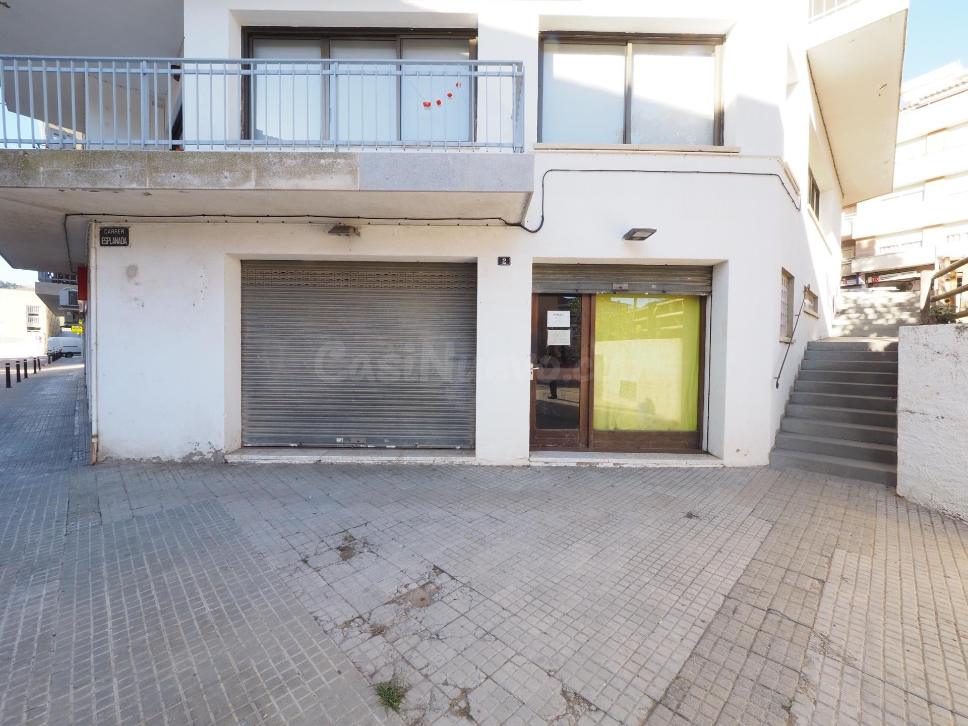 SE VENDE LOCAL COMERCIAL EN SANT CEBRIA DE VALLALTA - foto 2