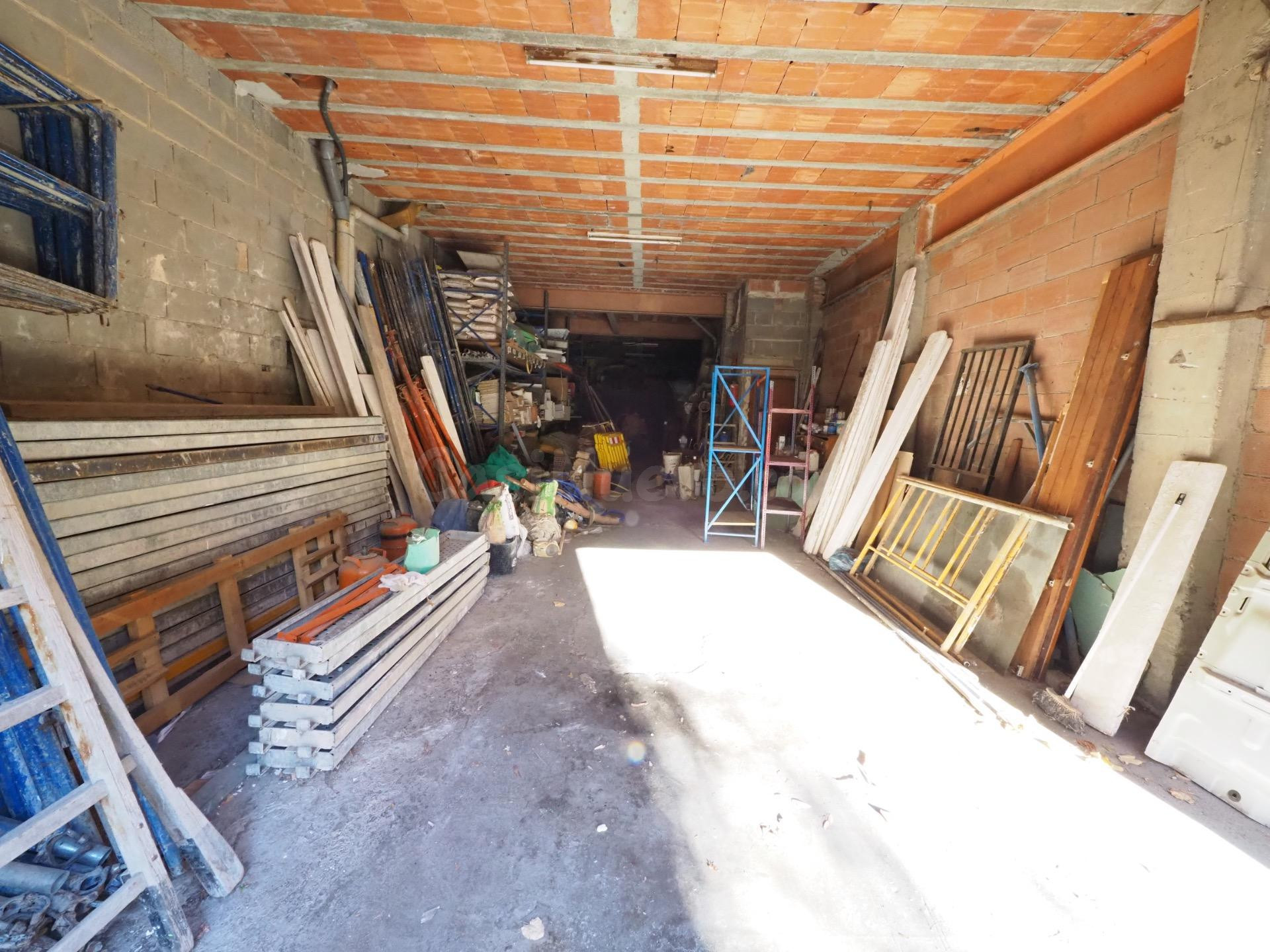 SE VENDE ALMACÉN EN SANT CEBRIA DE VALLALTA - foto 3