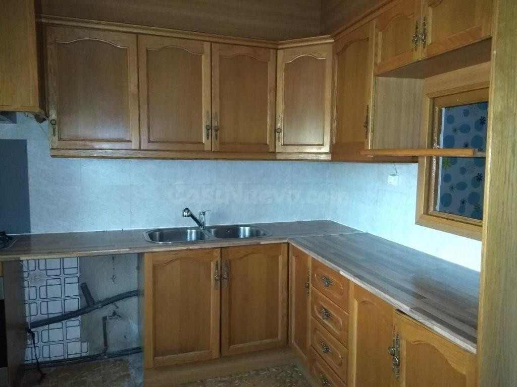 SE VENDE CASA ADOSADA EN SABADELL, ZONA PUIGGENER - foto 3