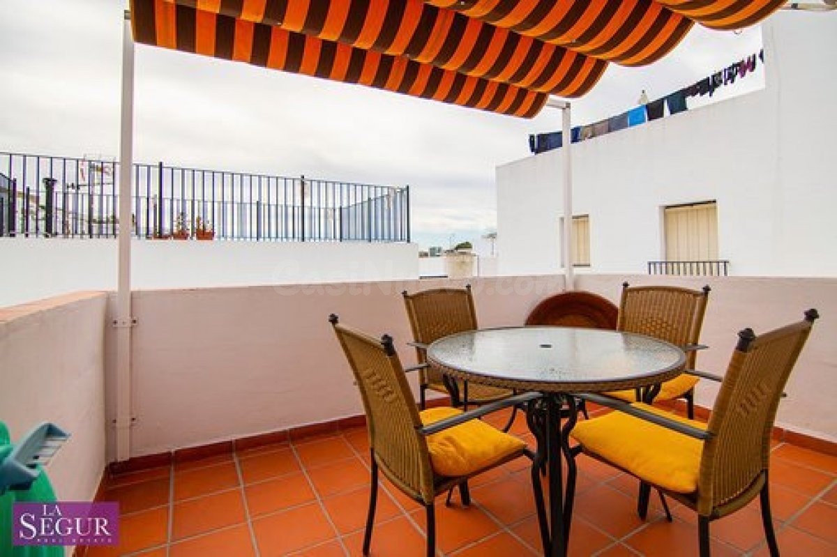 Casa en casco antiguo - foto 5