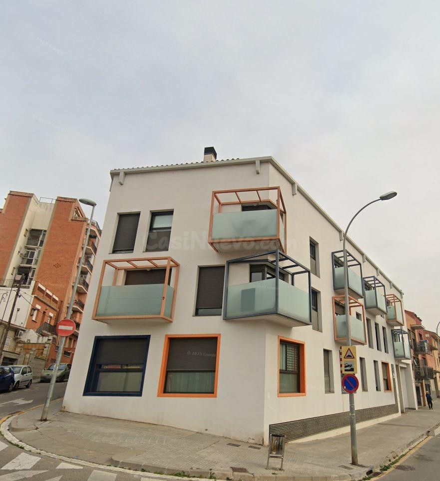 SE VENDE PLAZA DE APARCAMIENTO EN RUBI - foto 4