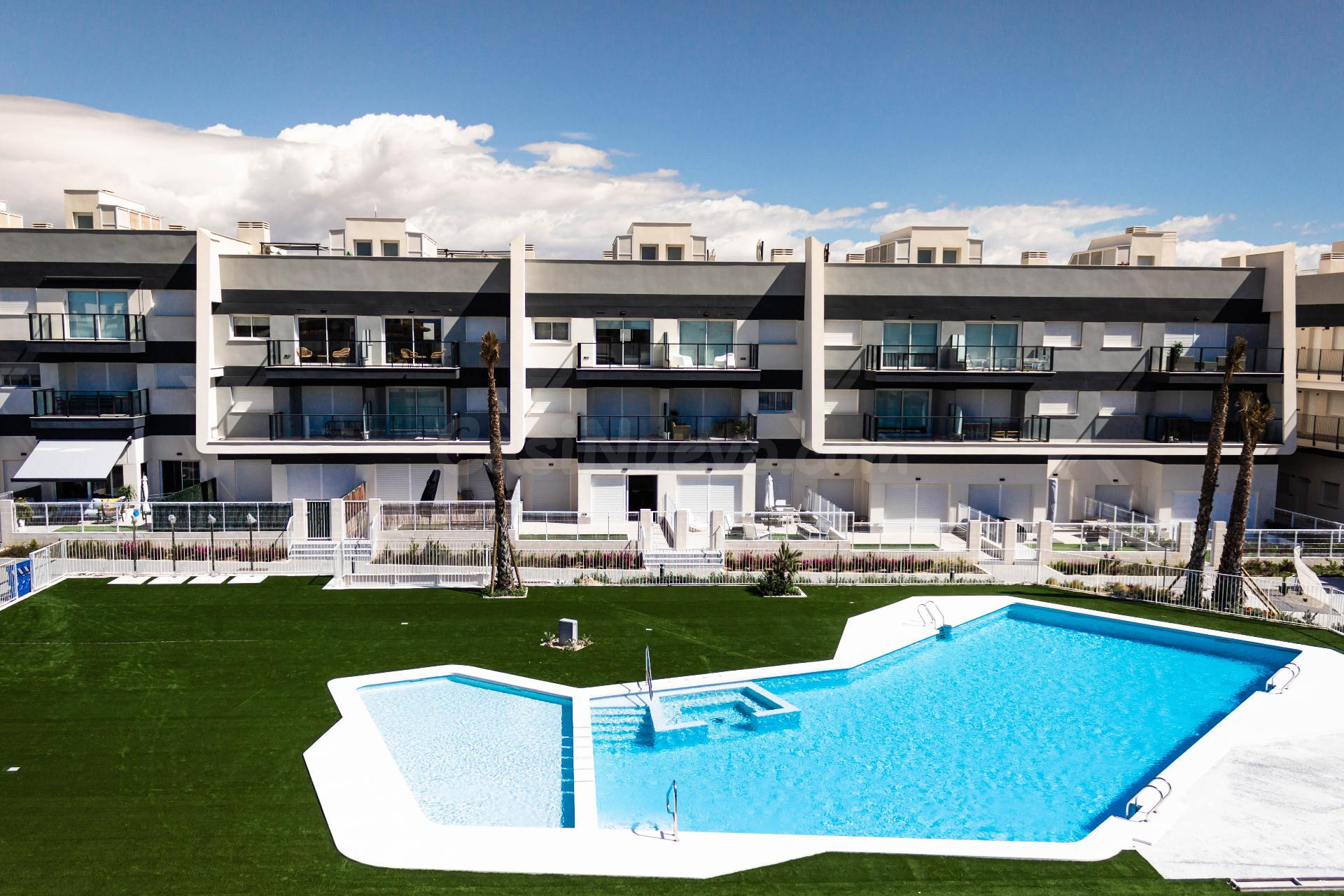 NUEVOS APARTAMENTOS EN VENTA EN GRAN ALACANT, A 20 MINUTOS D - foto 5