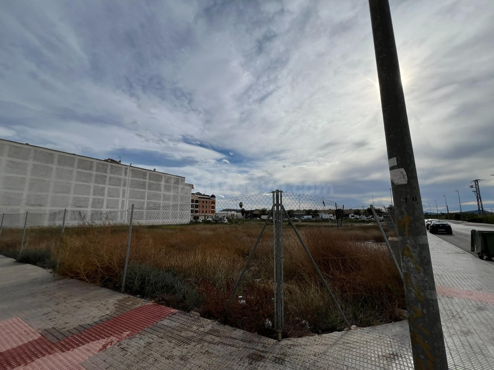 SUELO RESIDENCIAL EN ALMORADÍ. SIN COMISIÓN DE AGENCIA - foto 5