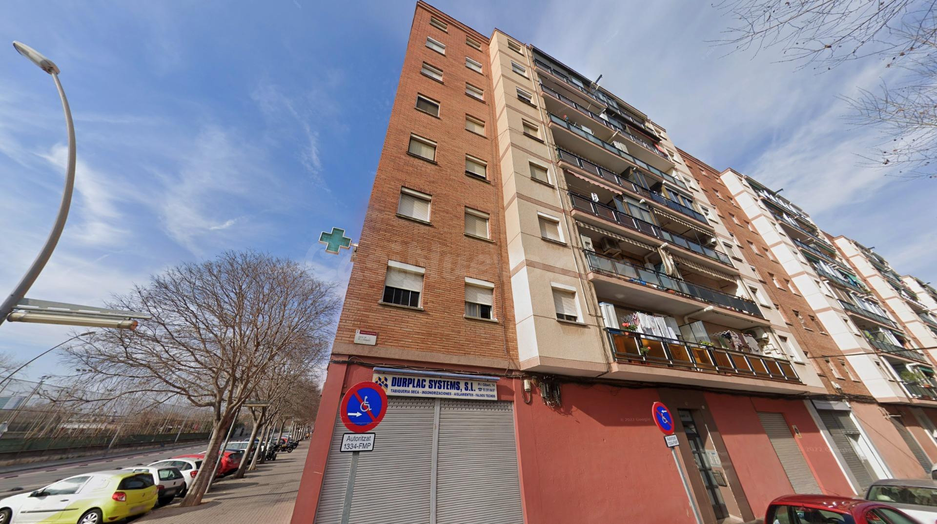 Inversión inmobiliaria Sant Adrià de Besòs: oportunidad únic - foto 2