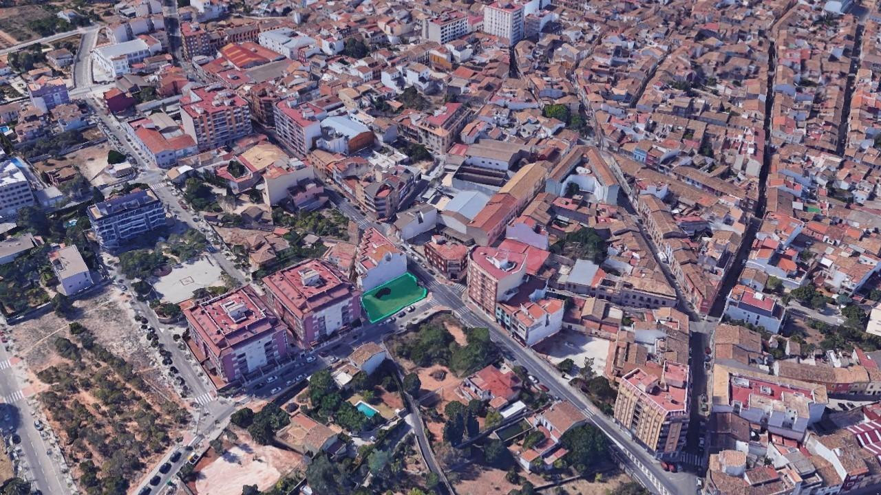 SOLAR DE USO RESIDENCIAL EN PEDREGUER. SIN COMISIÓN DE AGENC - foto 3