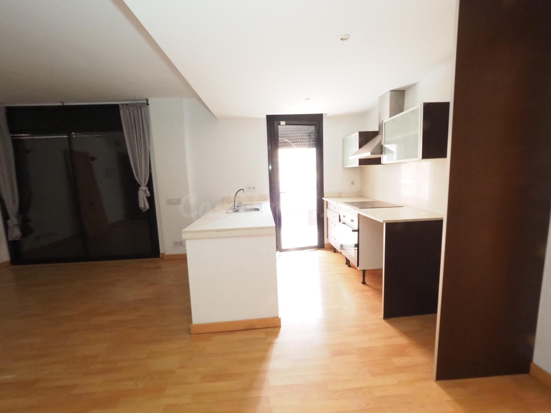 SE VENDE PISO EN BARCELONA, ZONA LA VERNEDA I LA PAU - foto 4