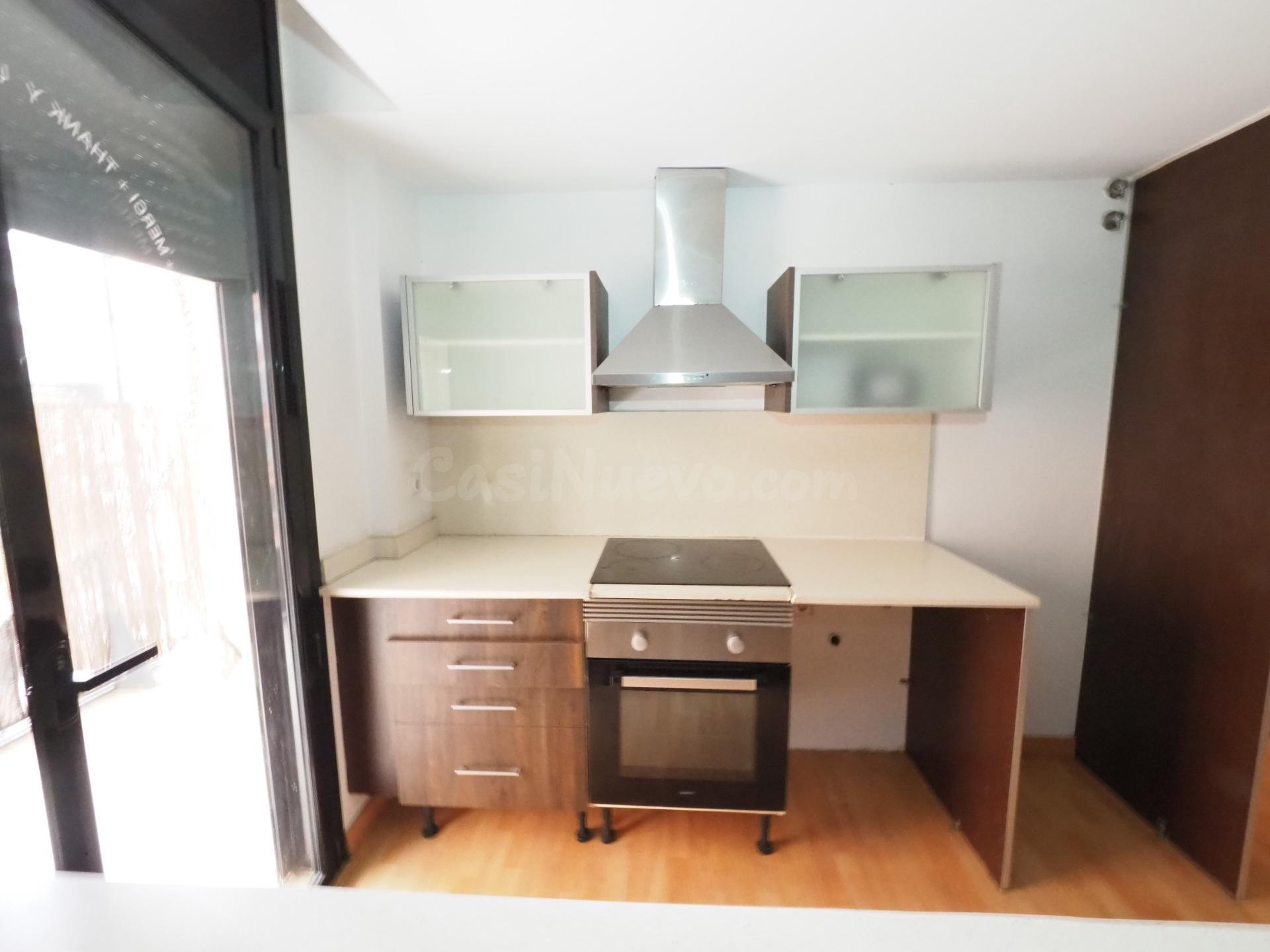 SE VENDE PISO EN BARCELONA, ZONA LA VERNEDA I LA PAU - foto 5