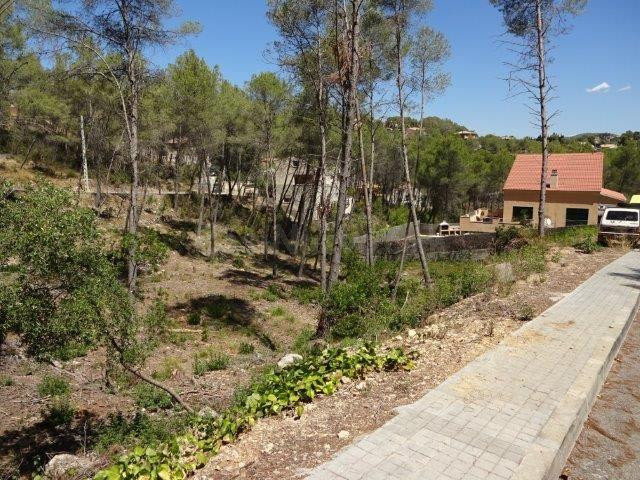 SE VENDE TERRENO URBANO EN OLIVELLA - foto 3