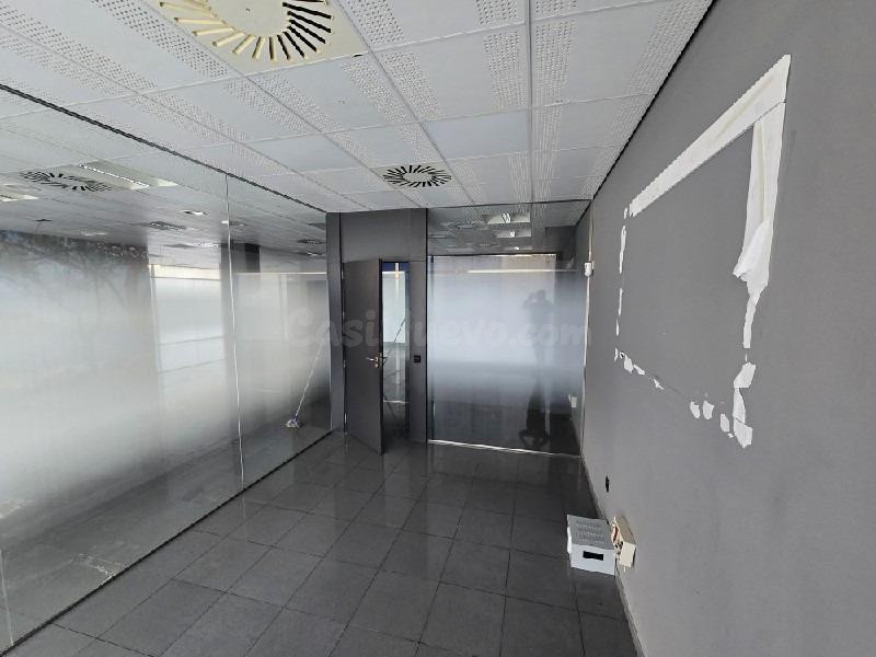 LOCAL COMERCIAL SITUADO EN PLAYA DE SAN JUAN!! - foto 4