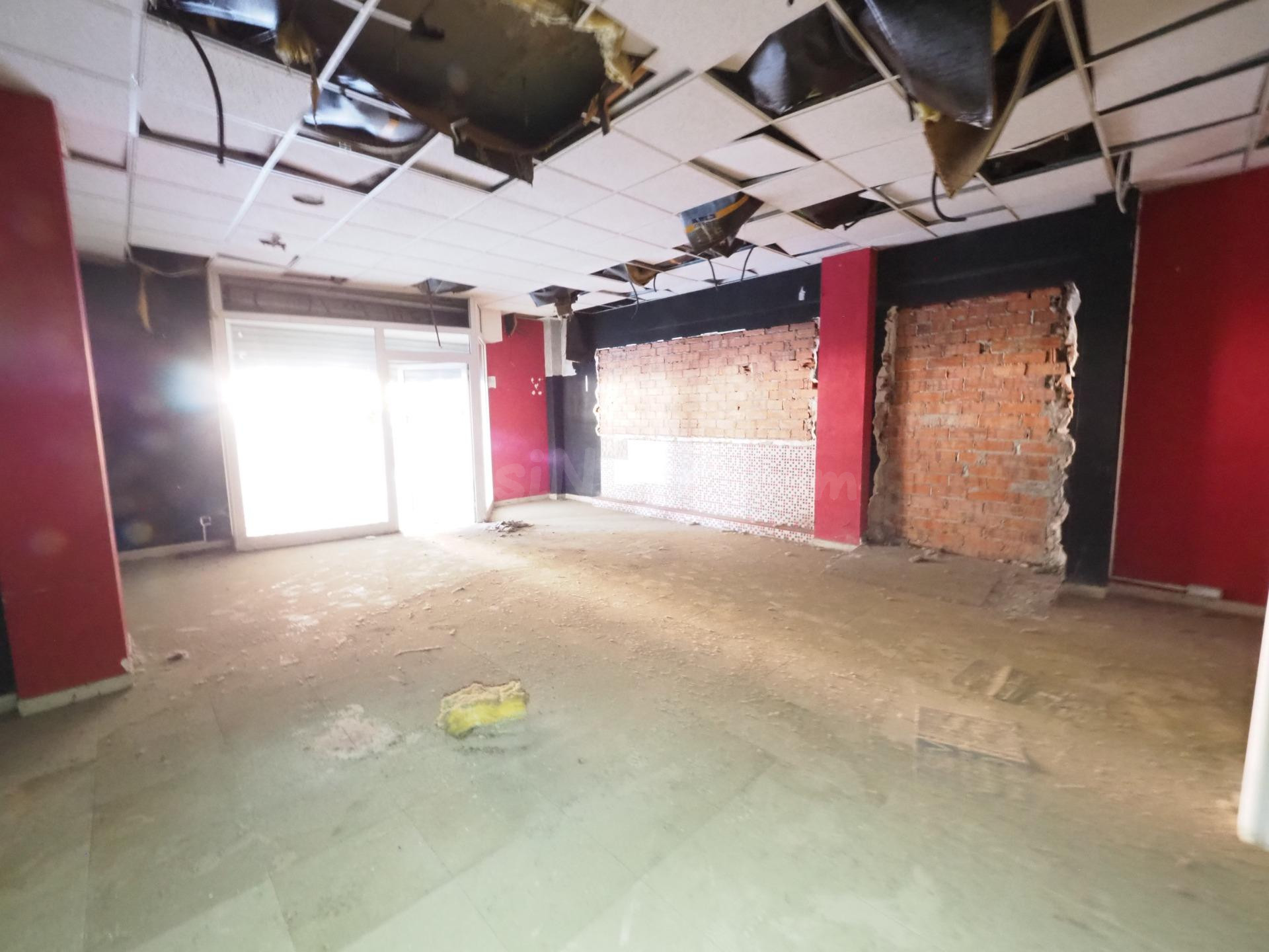 SE VENDE LOCAL COMERCIAL EN OLESA DE MONTSERRAT - foto 2