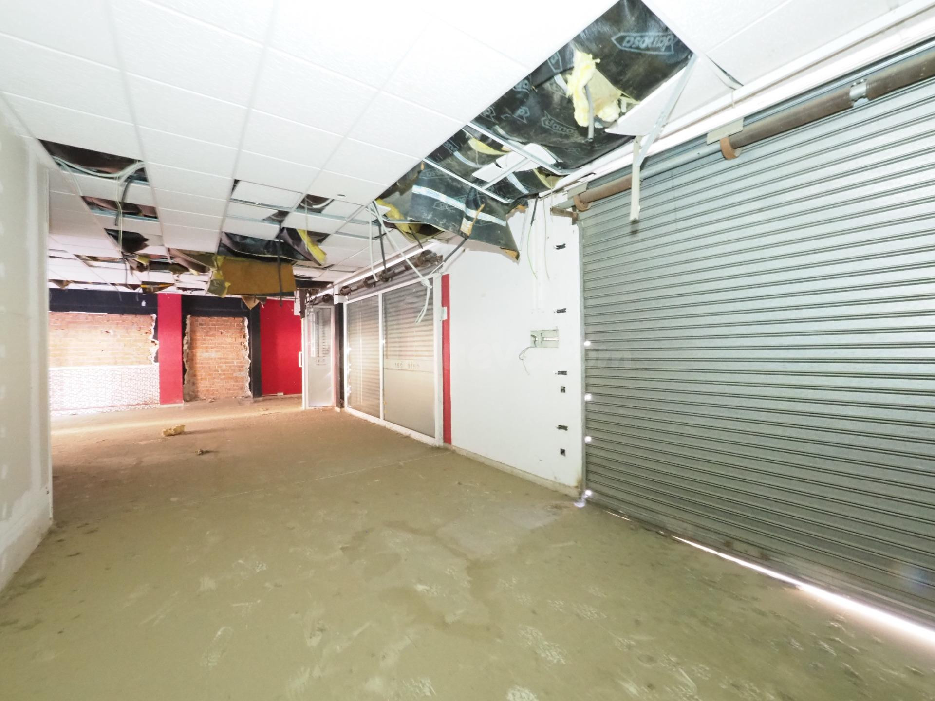SE VENDE LOCAL COMERCIAL EN OLESA DE MONTSERRAT - foto 5
