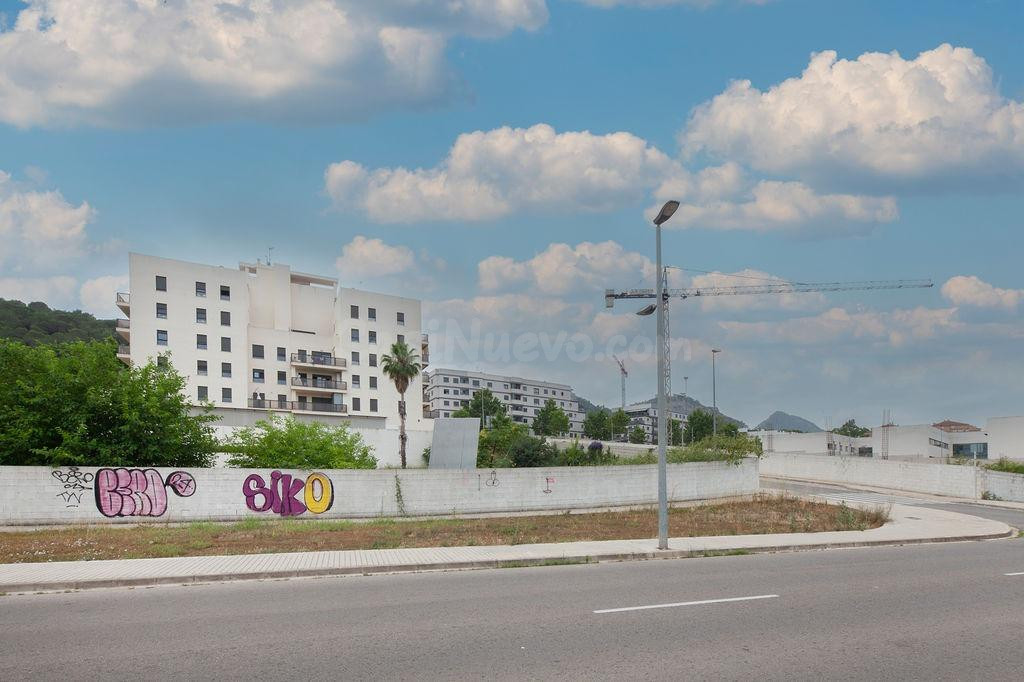 SUELO URBANO EN XÁTIVA. SIN COMISIÓN DE AGENCIA