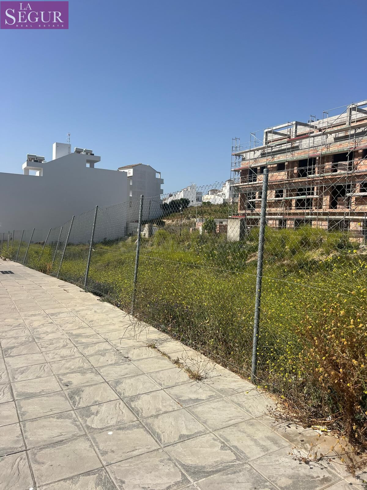 PARCELA URBANA EN VEJER DE LA FRONTERA - foto 3