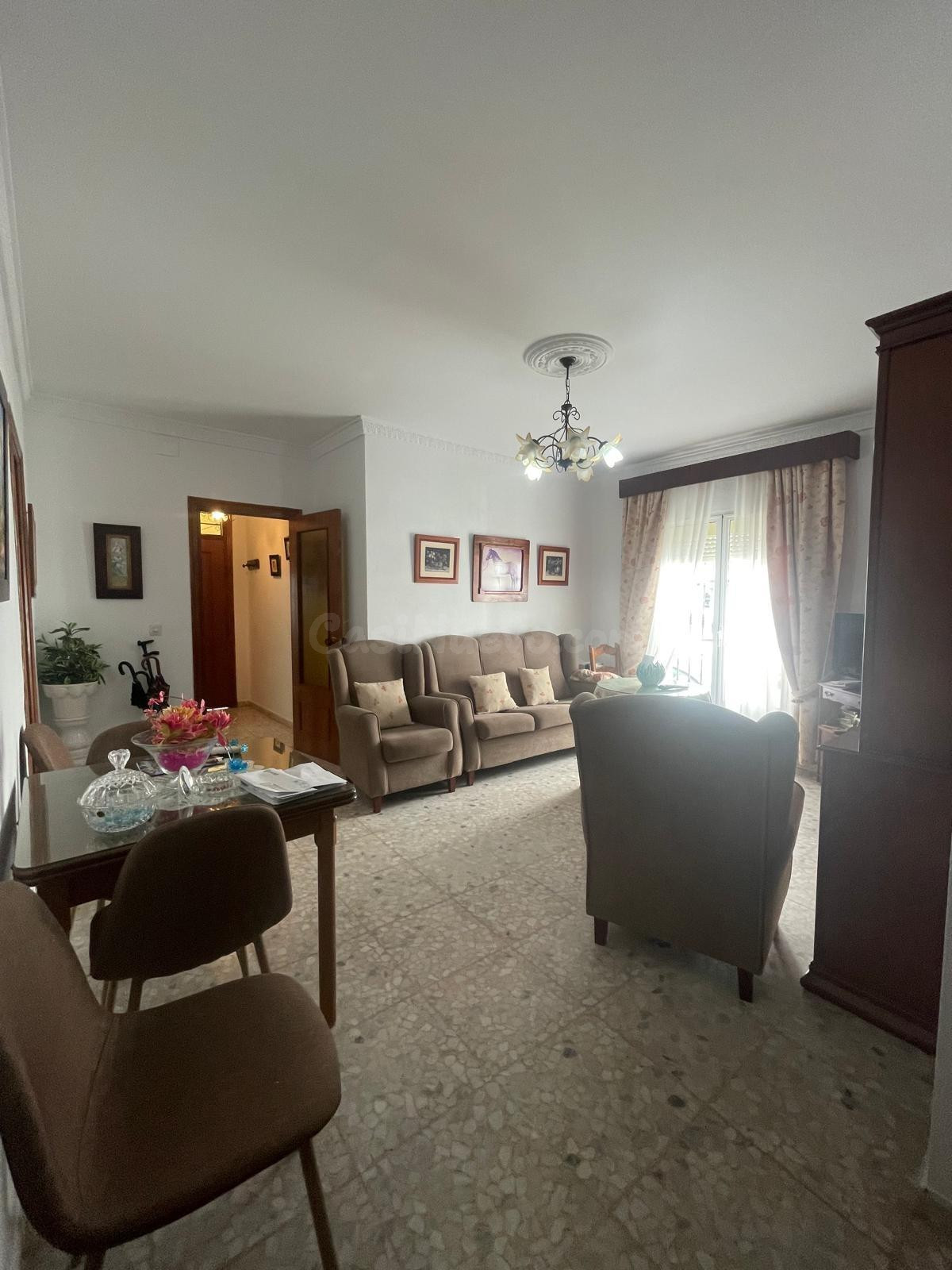 Piso en la zona nueva de Vejer - foto 4