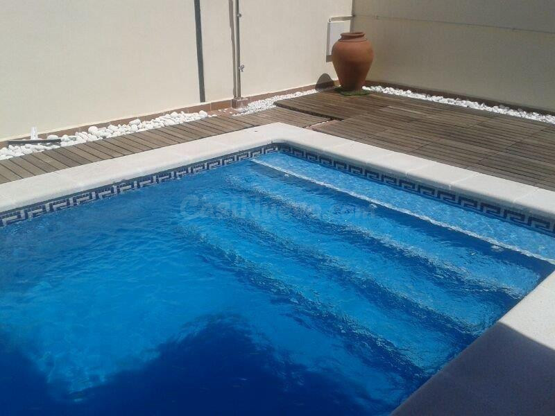 Casa pareada con piscina y vistas despejadas en Huétor Vega - foto 2