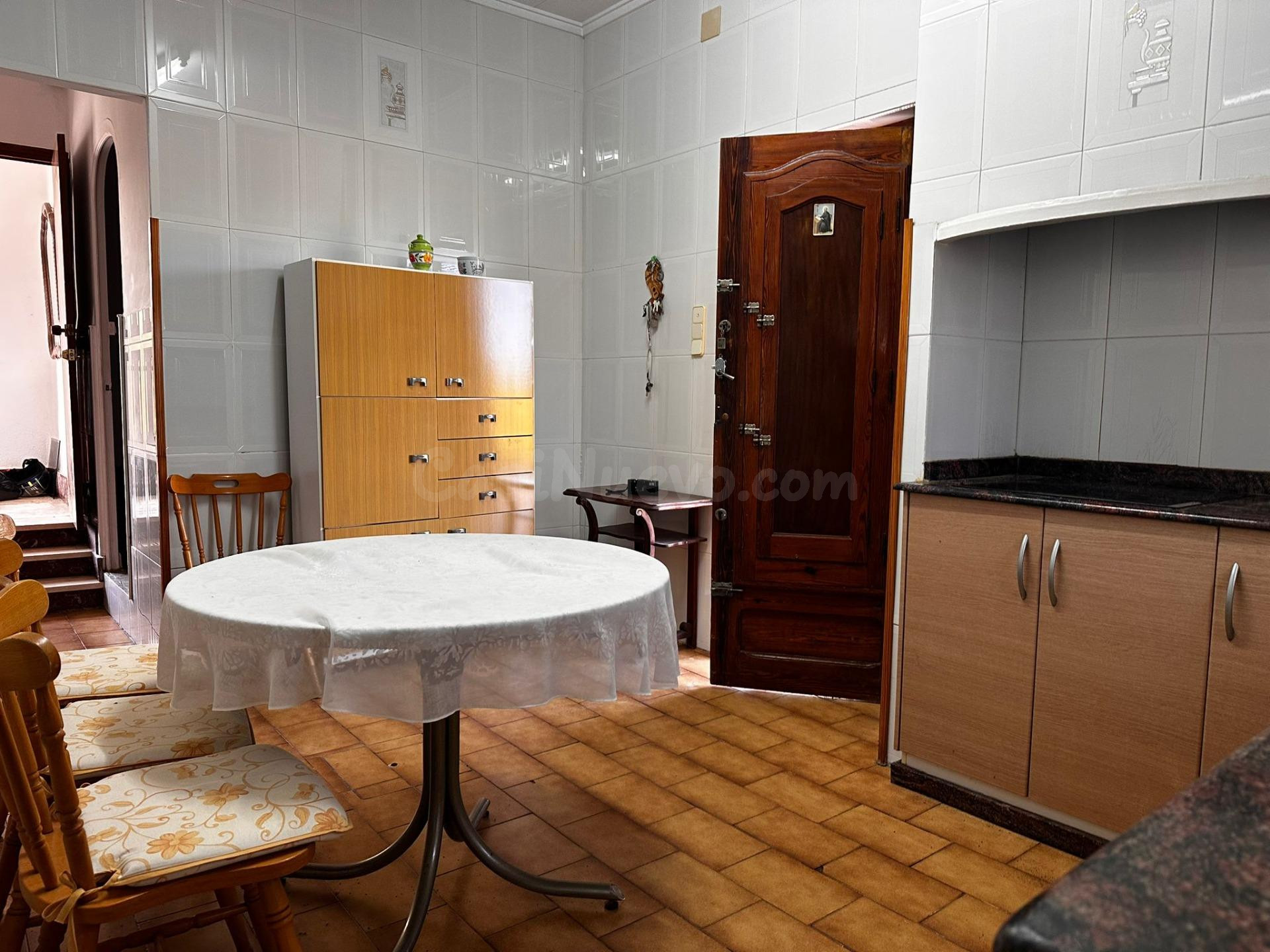 MAGNIFICA CASA CON DOS VIVENDAS EN PINEDO A 300MTS DEL MAR - foto 5