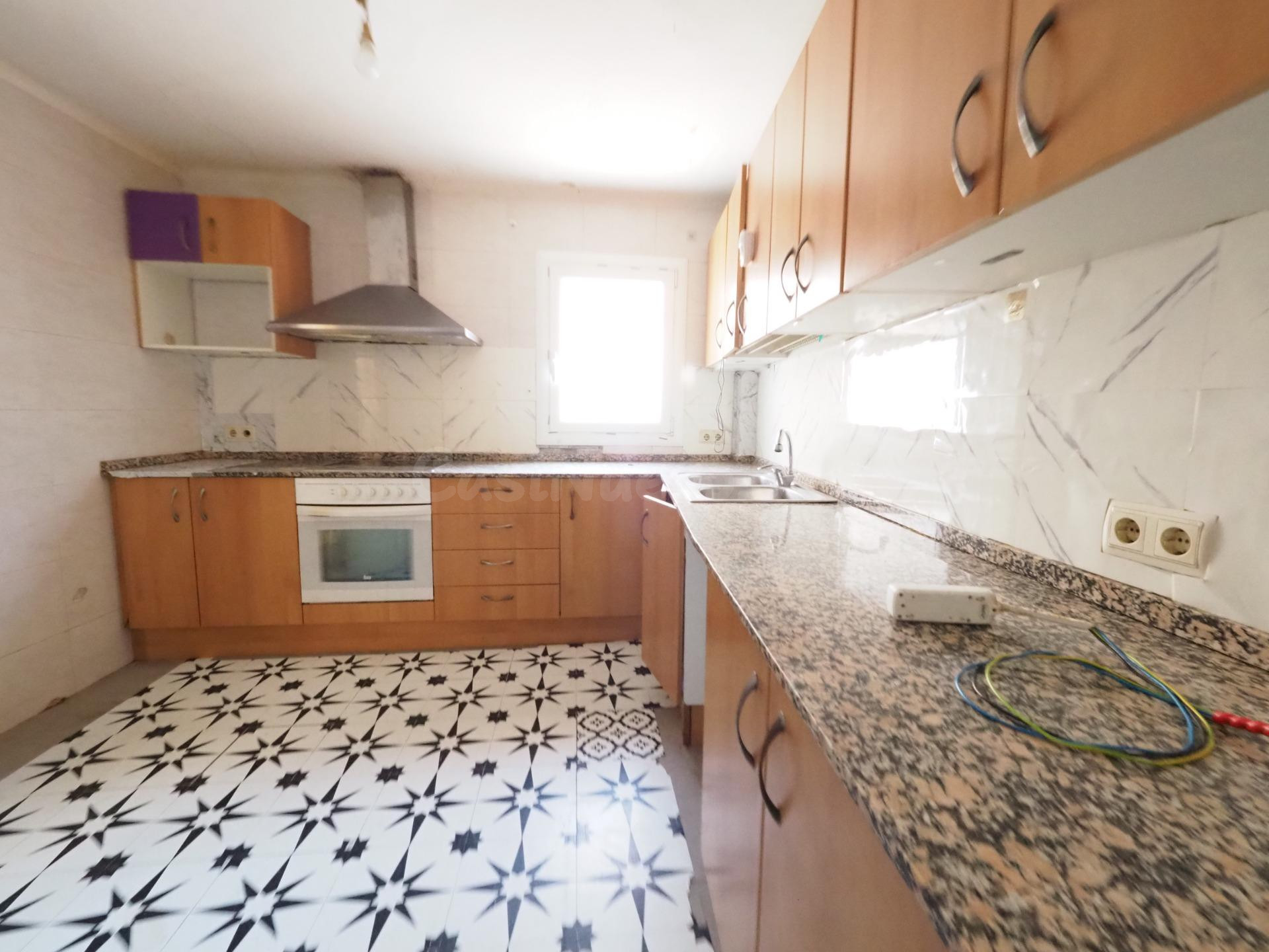SE VENDE PISO EN IGUALADA, ZONA CENTRO - foto 4