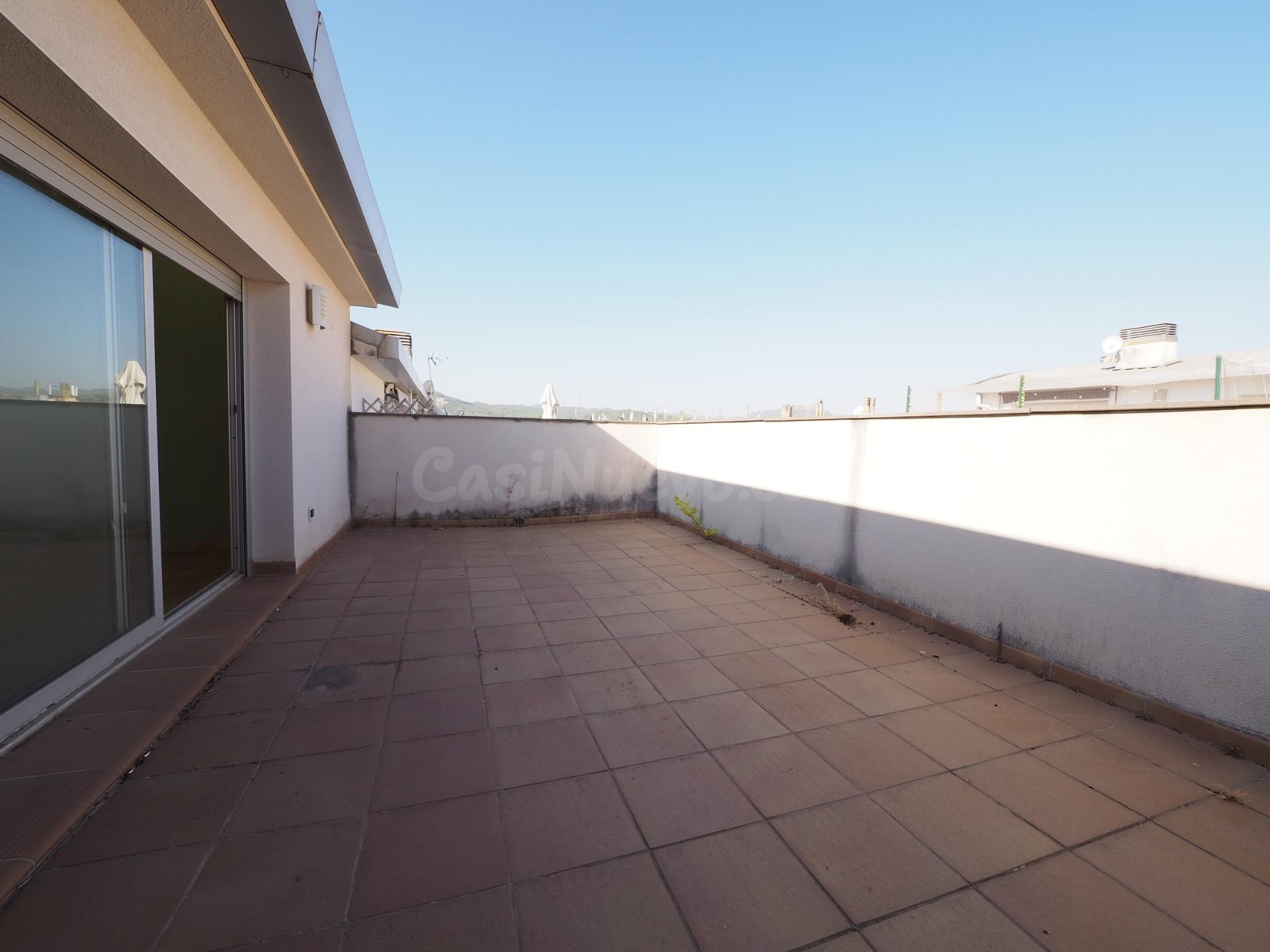 DÚPLEX A LA VENTA EN VILANOVA DEL CAMI - foto 2