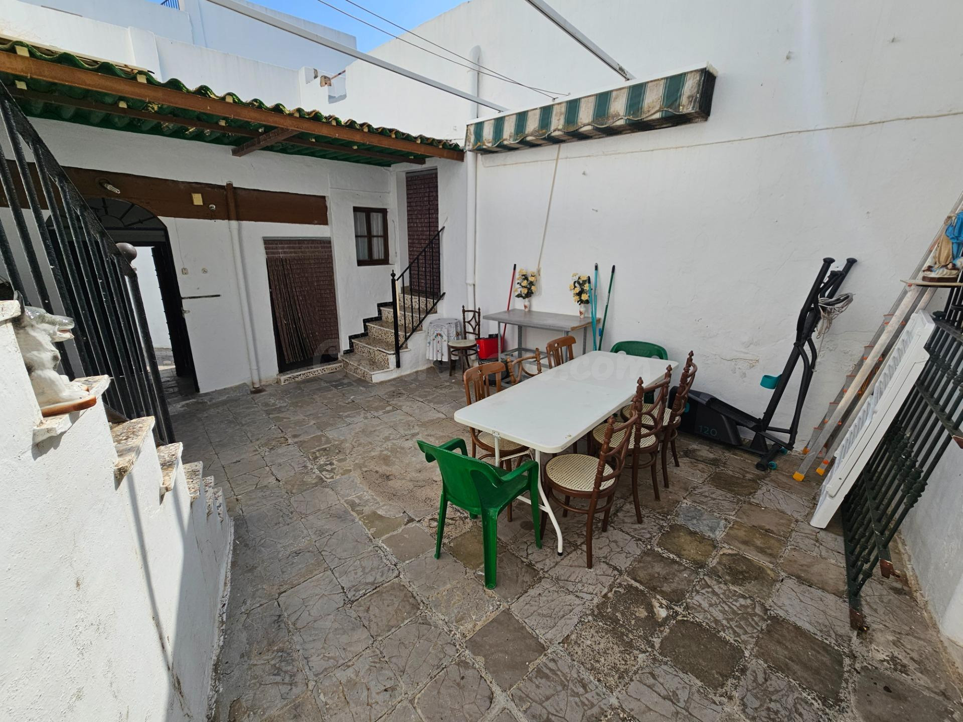 Casa independiente en el casco antiguo de Vejer - foto 2
