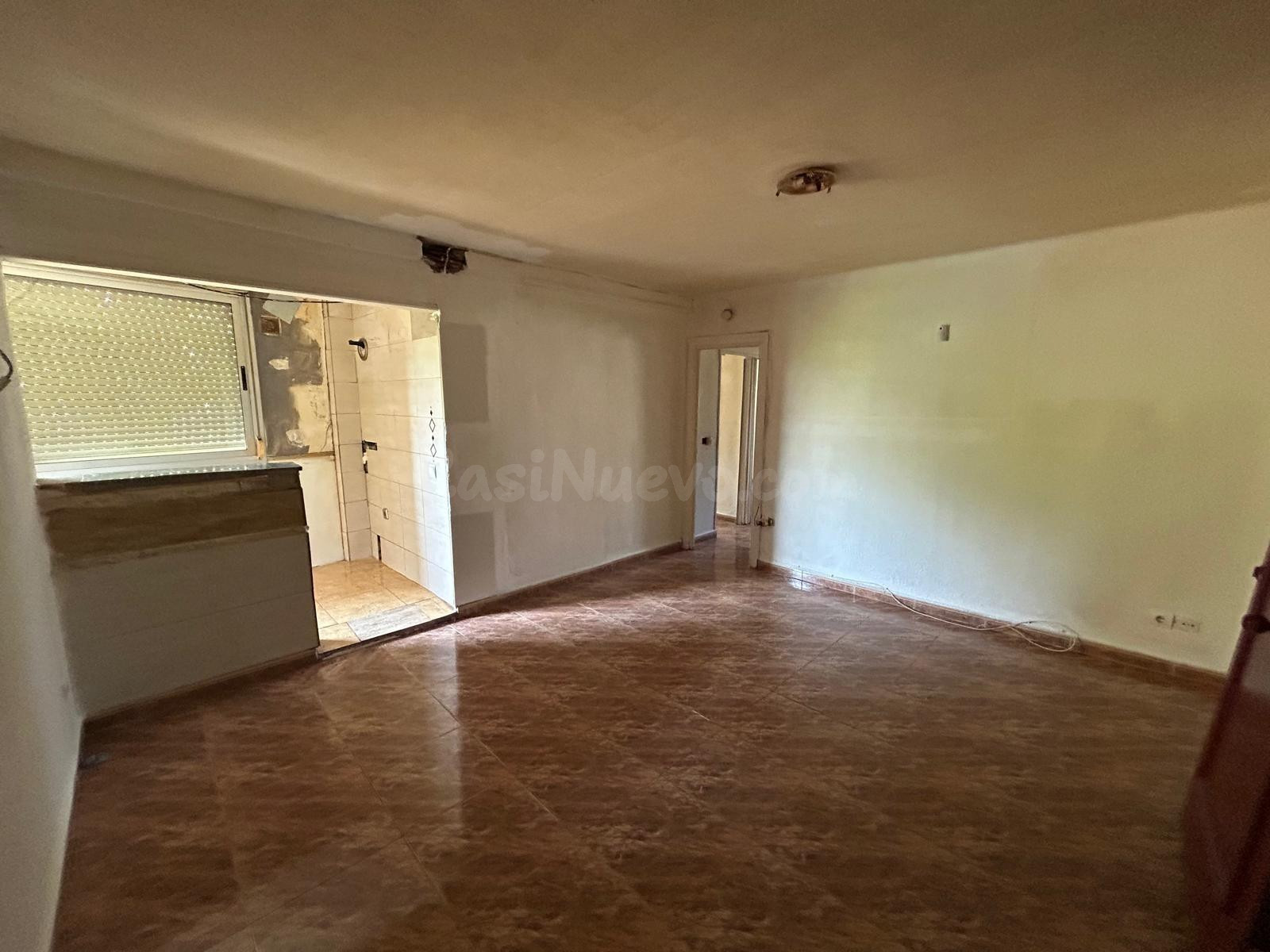 SE VENDE PISO EN TERRASSA, ZONA SANT LLORENÇ